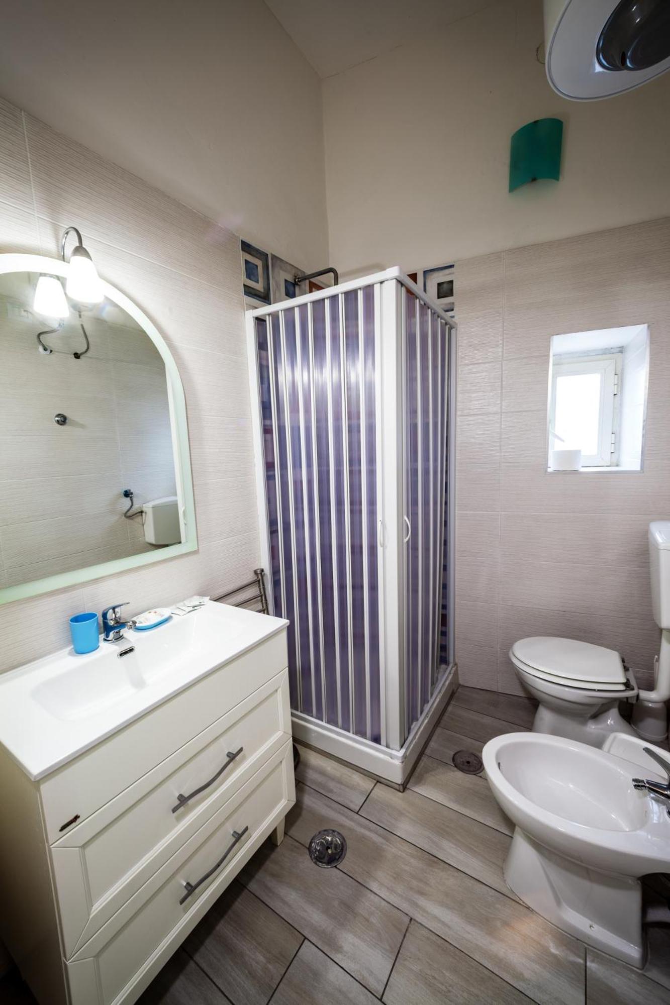 Mh Suites Rooms Apartments 바콜리 객실 사진